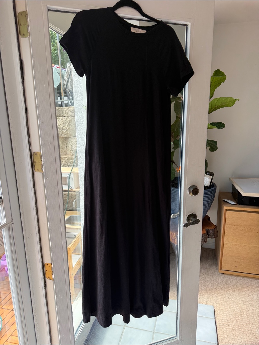 LOFT Black Short-Sleeve Maxi Dress
